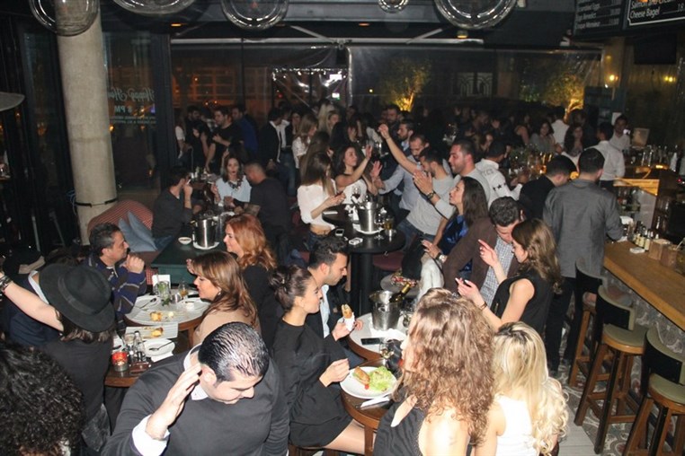 Bistrobar Live Hamra On Friday Night